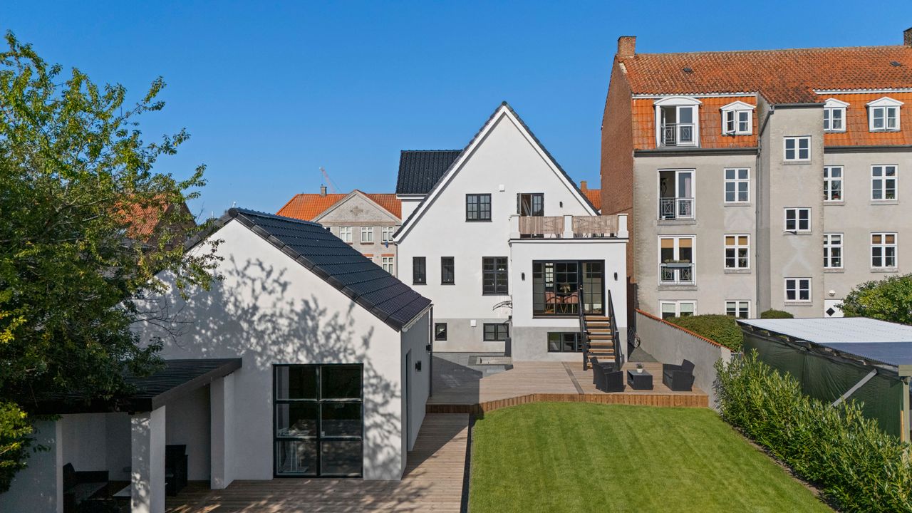 Strandvejen 44, 4600 Køge